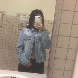 DISTRESSED LIGHT BLUE DENIM JACKET